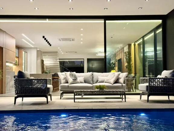 Imagem Casa em Condominio 5 Dormitórios - Bairro Centro