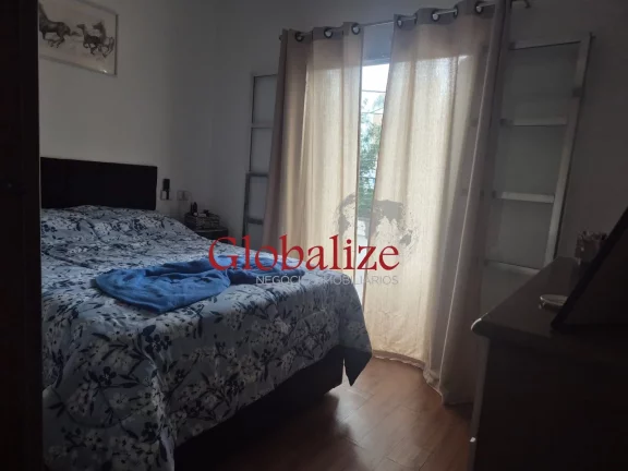 Imagem Apartamento no 1° Andar, com 2 dormitórios à venda no bairro da Aparecida por R$385.000,00.