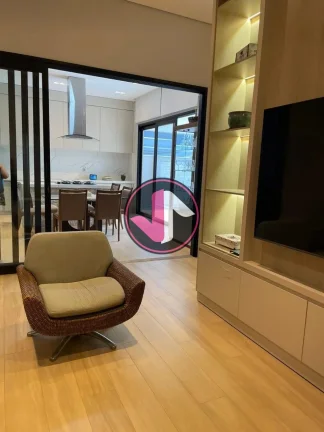Imagem Casa à venda no Florais do Valle 262m2 de área construída; 03 suítes sendo 01 master com closet;...