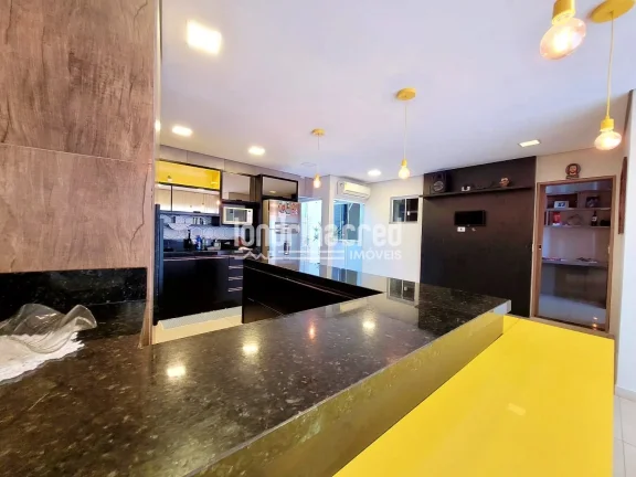 Imagem Excelente Casa no Jardim Coliseu com 3 Dormitórios (1 Suíte), 3 Vagas, 140m² de Construção em Terreno de 203m² – Aceita Financiamento! Aproveite!