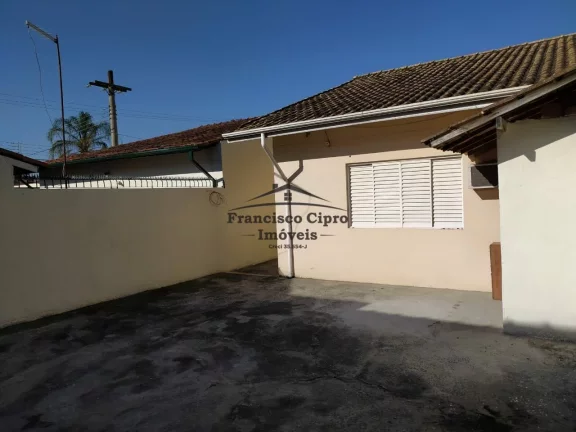Imagem Casa à venda no bairro Beira Rio - Guaratinguetá/SP