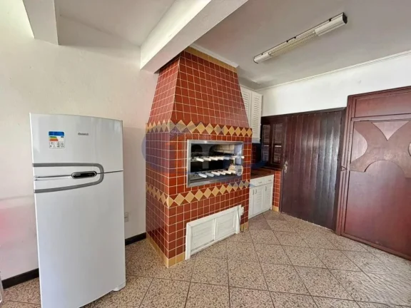 Imagem Casa á venda com 6 dormitórios no centro de Torres/RS