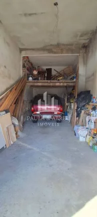 Imagem Sobrado 262m² com Salão Comercial Grande, uma casa com 6 Cômodos e outra com 2 Cômodos, 2 Vagas no Jardim São Gabriel, Mauá-SP