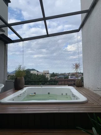 Imagem COBERTURA A VENDA COM ÓTIMA LOCALIZAÇÃO NO CENTRO DA CIDADE.