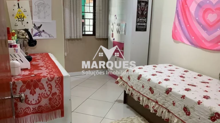 Imagem Casa 3 dorms, c/ 1 salão Comercial 35m2 na frente