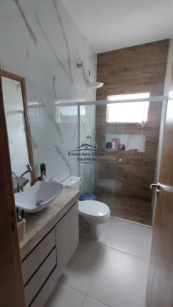 Imagem Casa à venda no bairro Belveder Clube dos 500 - Guaratinguetá/SP