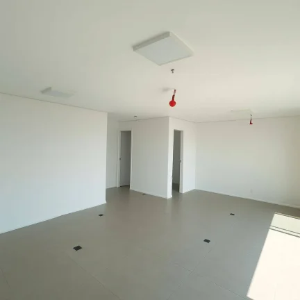 Imagem Sala Comercial no Condomínio Platina de 40 metros