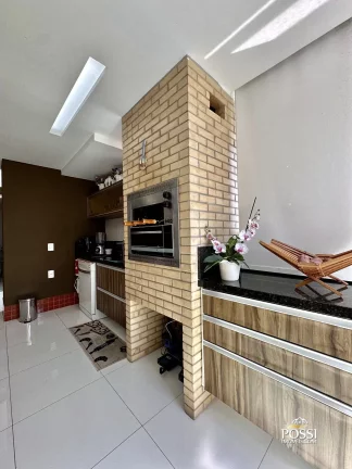 Imagem Cobertura Linear Reformada no Parque das Castanheiras – Conforto e Vista Privilegiada