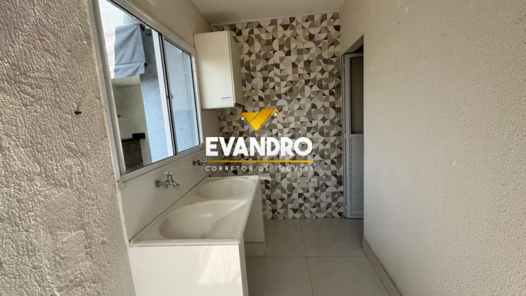 Imagem Casa em Condomínio para Venda em Cuiabá / MT no bairro Jardim Imperial