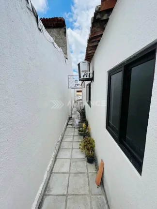 Imagem Casa - 4 Quartos - 1 Suíte - 260 m² - Altiplano Cabo Branco, João Pessoa/PB