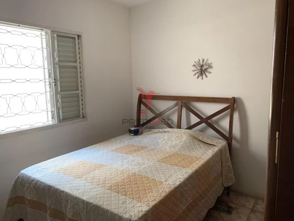 Imagem Compre essa ...oacute;tima casa, localizada no bairro Portal das Colinas. O im...oacute;vel cont...e...