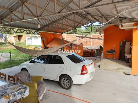 Imagem Ótima casa em Itaara de 2 dormitórios com terreno amplo medindo 1.000 m² de área
