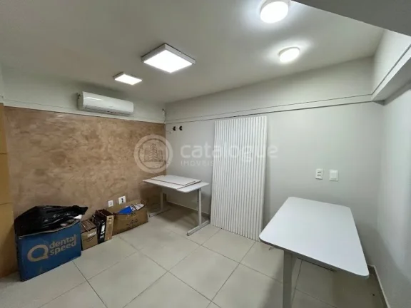 Imagem Sala comercial à venda no Blue Tower com 99 m2