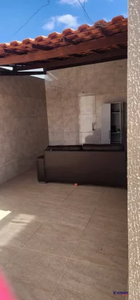 Imagem ALUGO CASA DE 2/4 EM CONDOMÍNIO NO SIM