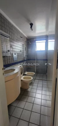 Imagem Apartamento no centro da cidade com ótima metragem!