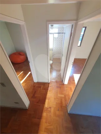 Imagem Apartamento à venda com 2 quartos no condomínio Edifício Karina, São Paulo - SP