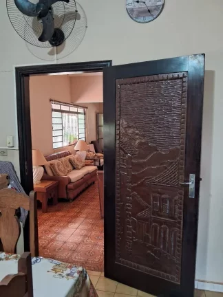 Imagem VENDE- SE ÓTIMO SÍTIO COM MUITAS BENFEITORIAS EM GUARARÁPES SP