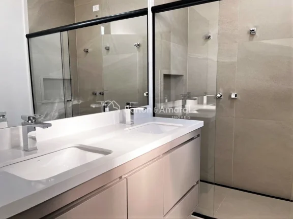 Imagem Casa nova em condomínio para venda em Valinhos S.P.