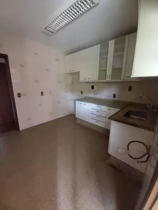 Imagem APTO DE 3 QUARTOS, CENTRO DE NOVA FRIBURGO.