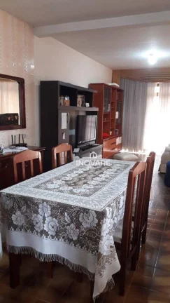 Imagem Casa com 3 dormitórios à venda por R$ 750.000 - Alto da Boa Vista - Itumbiara/GO