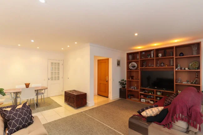 Imagem Apartamento Pompéia - 119M², 3 Dorms, 1 Suíte, Lavabo, 2 Vagas, Varanda.