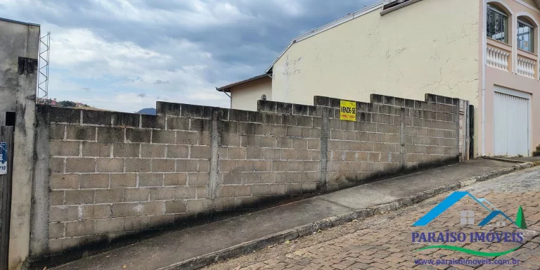 Imagem Oportunidade Única: Terreno no Centro de Paraisópolis