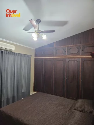 Imagem Imperdível: Casa à venda em Ribeirão Preto-SP, Parque Residencial Lagoinha! 3 quartos, 1 suíte, 4 banheiros, 1 sala, 3 vagas, 300 m²!