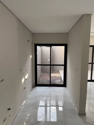 Imagem Sobrado novo Bairro Campo Comprido