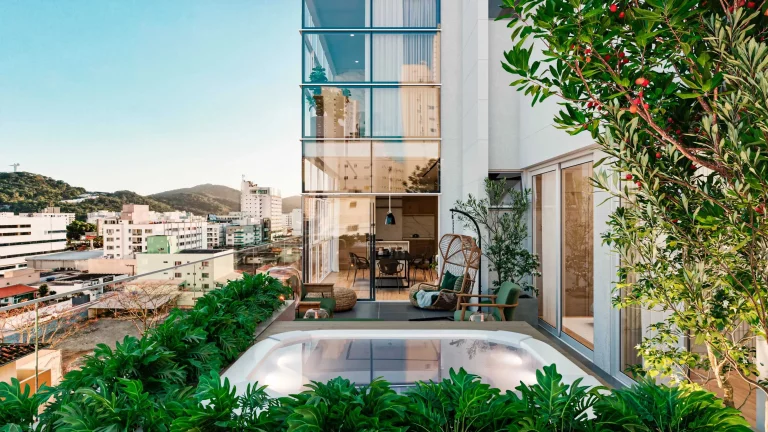 Imagem Apartamento na planta com 4 suítes e 3 vagas em - Balneário Camboriú/SC