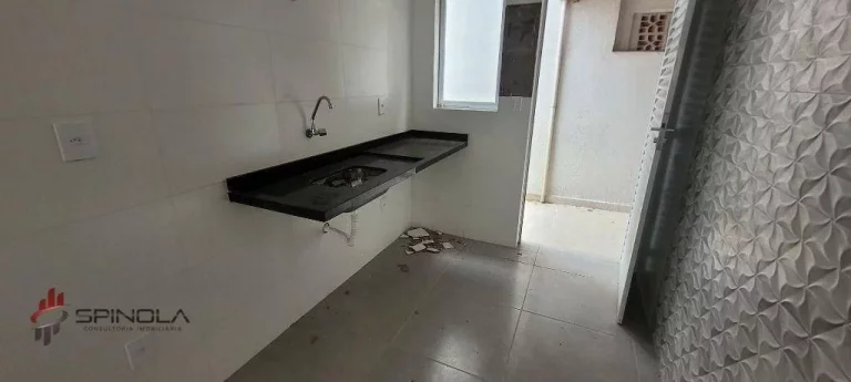 Imagem Sobrado com 2 dormitórios à venda, 78 m² por R$ 320.000,00 - Mirim - Praia Grande/SP
