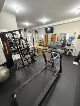 Imagem Apartamento dos Sonhos à Venda! Descubra o conforto e a praticidade de morar em um belíssimo apartamento de 2 dormitórios, com uma varanda gourmet perfeita para receber amigos e família.