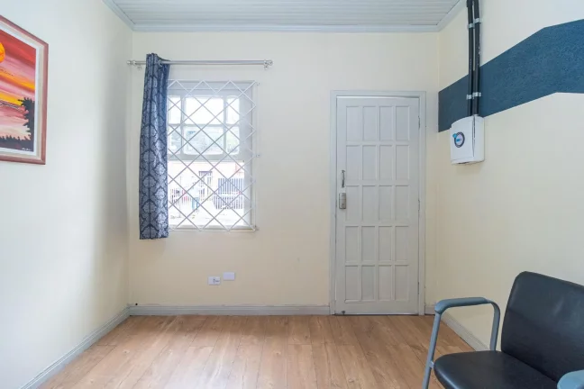 Imagem Casa Residencial de 4 quartos no bairro Campo Comprido