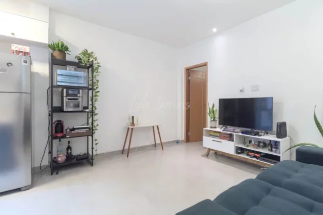 Imagem Amplo imóvel, com 73m² recém reformado e mobiliado, Botafogo Imagem Amplo imóvel, com 73m² recém reformado e mobiliado, Botafogo