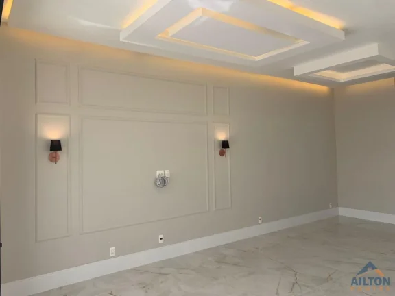 Imagem Casa Duplex Alto Padrão com 3 Suítes à Venda na Praia do Morro - Guarapari/ES