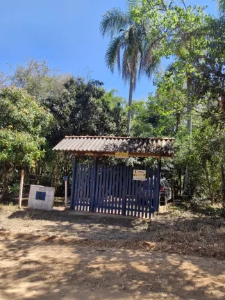 CHÁCARA LOCALIZADA NO JARDIM CANANEIA - PILAR DO SUL