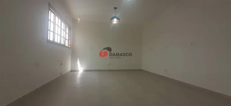 Imagem Sobrado à venda 3 Quartos, 2 Vagas, 250M², Vila Monumento, São Paulo - SP