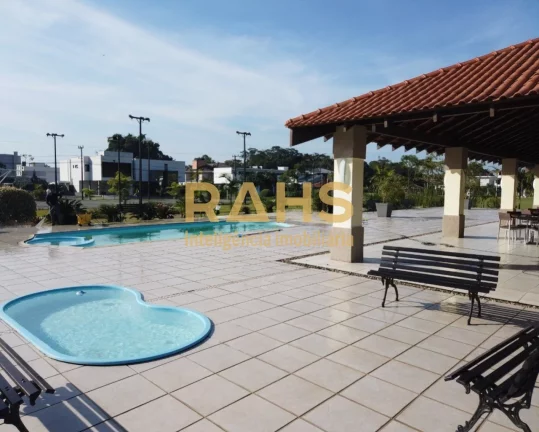 Imagem O Royal Garden é um condomínio localizado no bairro Pirabeiraba, na cidade de Joinville, Santa Cat...