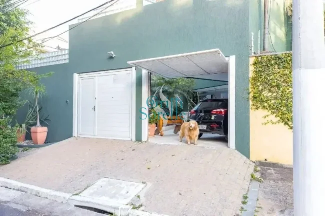 Imagem Casa/Sobrado à Venda em Vila Madalena - São Paulo/SP.
