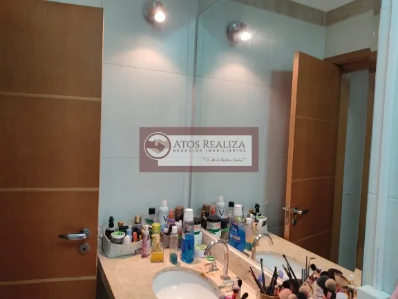 Imagem Compre Casa térrea em Jardim Aeroporto Tamoios - São Paulo