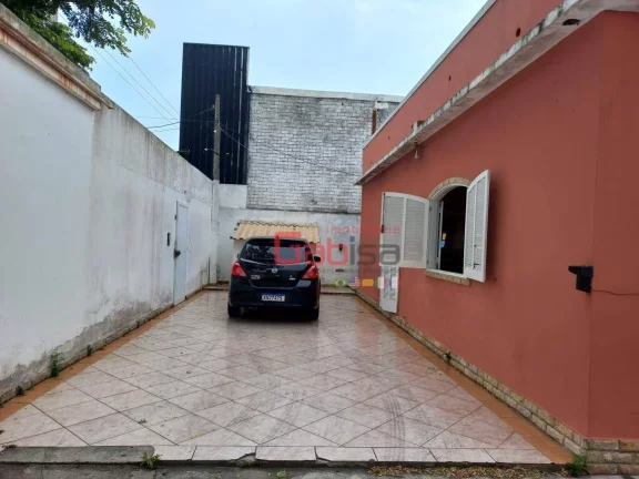 Imagem Casa com 3 dormitórios à venda, 600 m² por R$ 2.600.000 - São Cristóvão - Cabo Frio/RJ