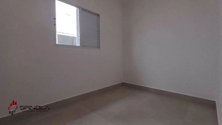Imagem Sobrado com 2 dormitórios à venda, 65 m² por R$ 320.000,00 - Mirim - Praia Grande/SP