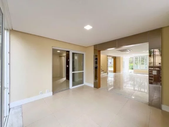 Imagem Casa de condomínio à venda em Viamão, São Lucas, com 3 quartos, 300m²