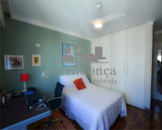 Imagem Apartamento à venda em Perdizes com 3 quartos( 1 suíte ) e 2 vagas fixas, 130m2