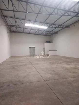 Imagem Galpão para alugar, 266 m² por R$ 4.500,00/mês - Setor Nossa Senhora da Saúde - Itumbiara/GO