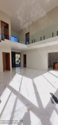 Imagem Casa de Luxo em Condomínio à Venda em Camaçari-BA 4 Quartos, 4 Suítes, 2 Salas Vila de Abrantes 300m² 4 Vagas