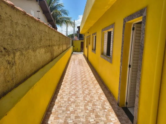 Imagem Casa para Venda em Itanhaém, Gaivota (Praia), 2 dormitórios, 1 suíte, 2 banheiros, 2 vagas