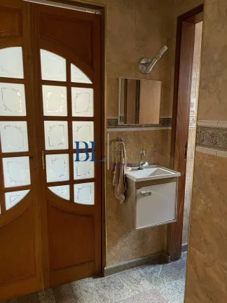 Imagem Vende Casa / Sobrado Com Piscina , Rua próximo a Cepam Vila prudente