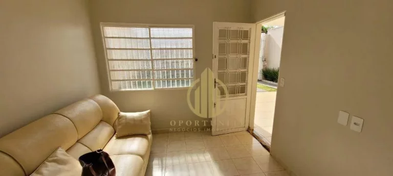 Imagem Casa em ótimo estado - 2 dormitórios e piscina à venda, 111 m² por R$ 380.000 - Jardim Interlagos - Ribeirão Preto/SP