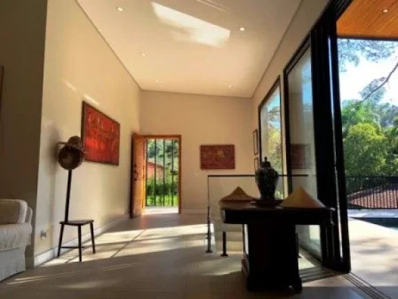 Imagem Casa de Condomínio com 5 Quartos e 6 banheiros, 405 m².