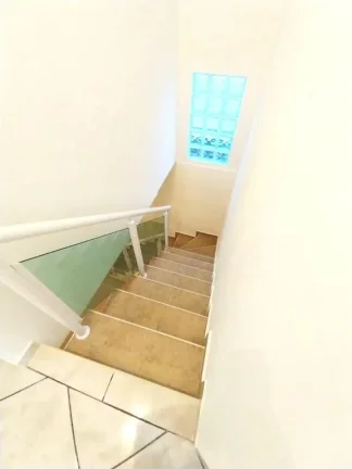 Imagem Sobrado com 2 dormitórios à venda, 134 m² por R$ 420.000,00 - Jardim Moraes - Itaquaquecetuba/SP